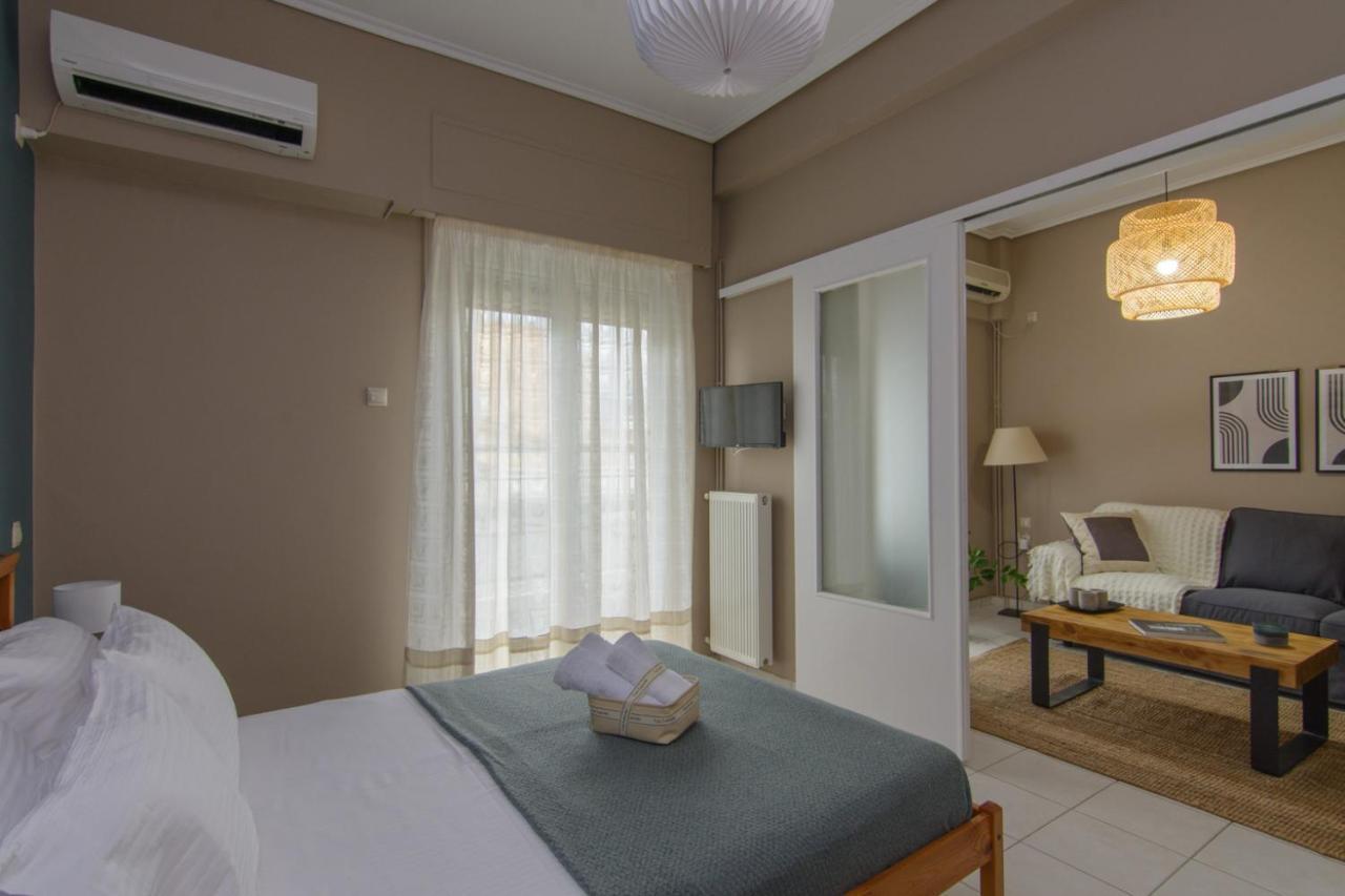 Apt 48, Cozy Apartment In Kalamata City Center Bagian luar foto